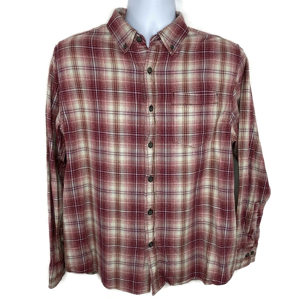 Clear Water Outfitters Soft Flannel Button Down Red & Gray Plaid